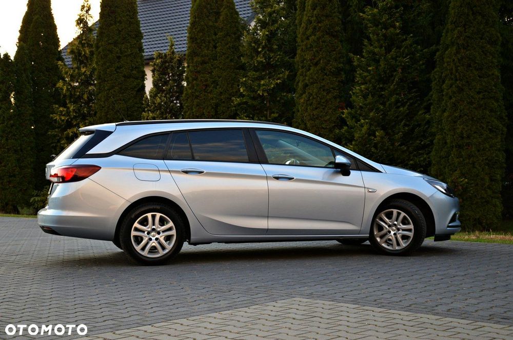 Opel Astra 1.6 CDTI Sports Tourer Active - 25