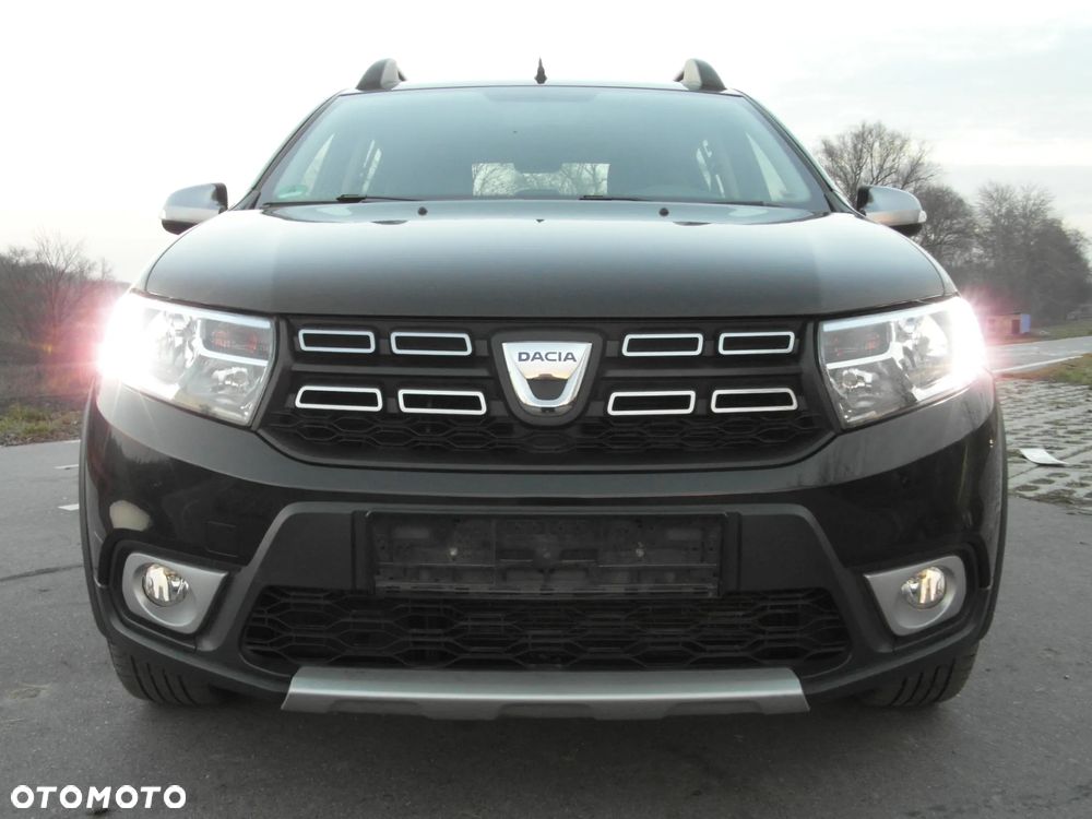 Dacia Sandero Stepway TCe 90 Easy-R S&S Celebration - 14