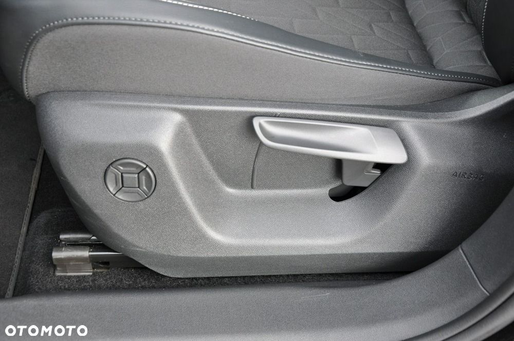 Volkswagen Tiguan 2.0 TDI SCR DSG Goal - 14