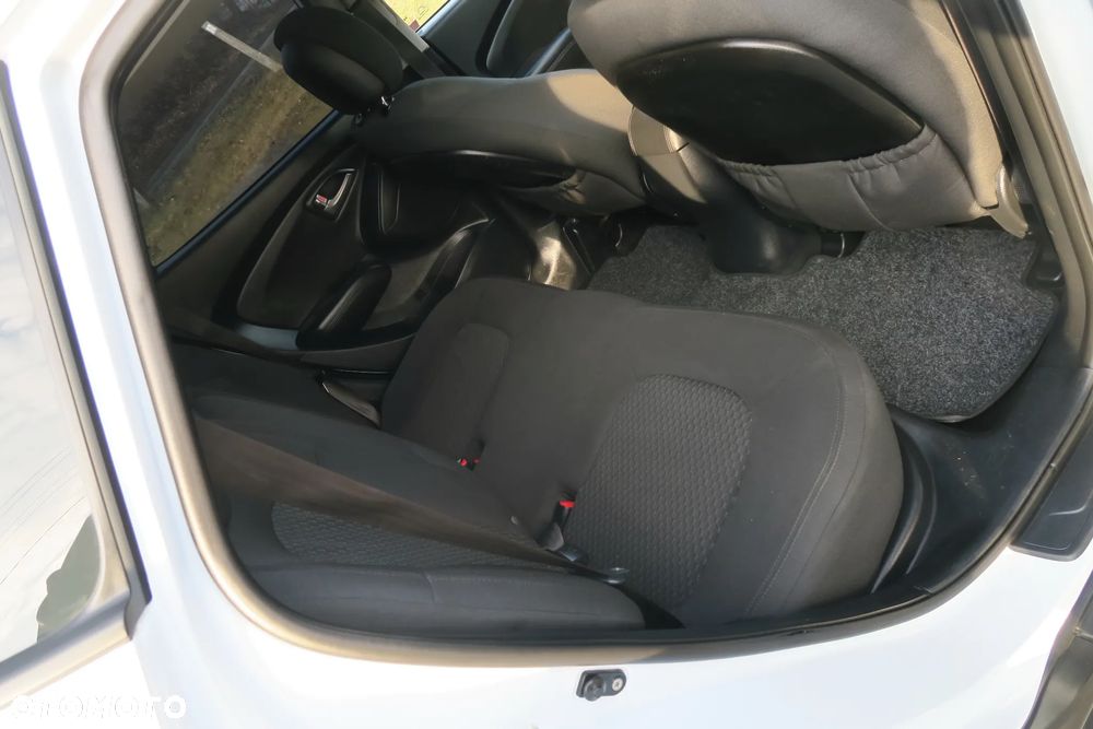 Hyundai ix35 1.7 CRDi 2WD Comfort - 9
