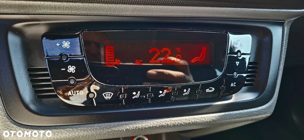 Seat Ibiza SC 1.4 16V Sport - 7