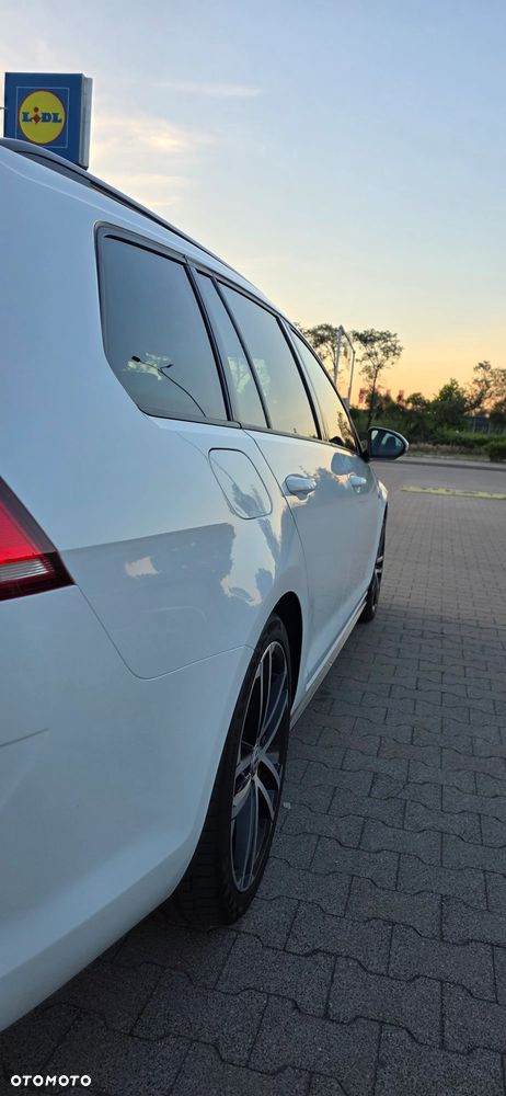 Volkswagen Golf - 5