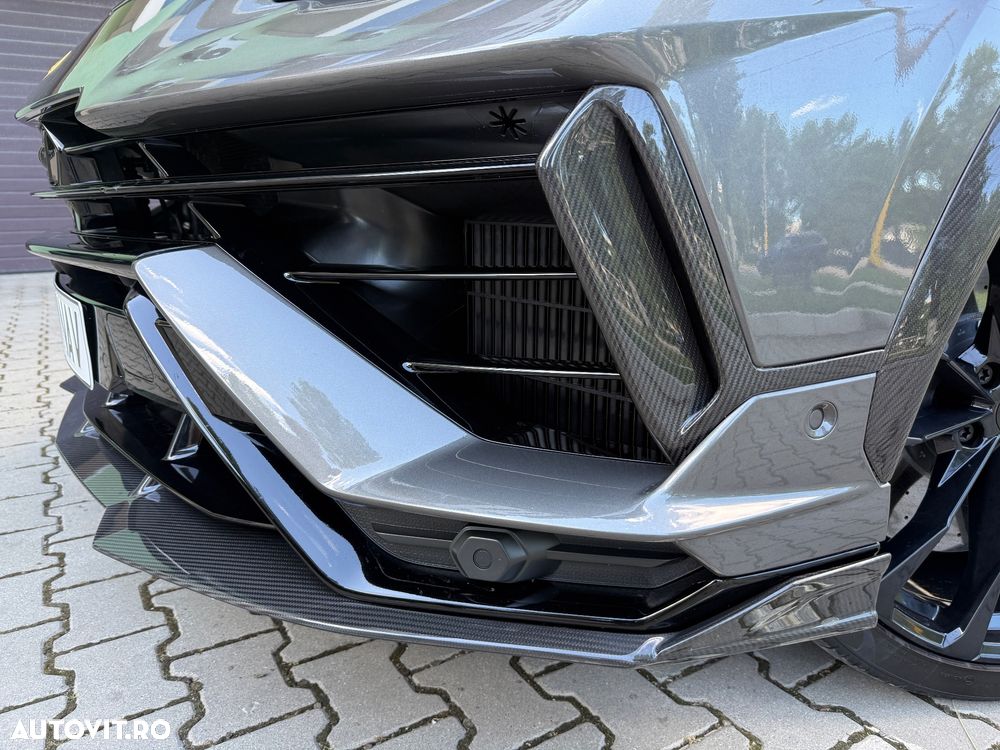 Lamborghini URUS - 21