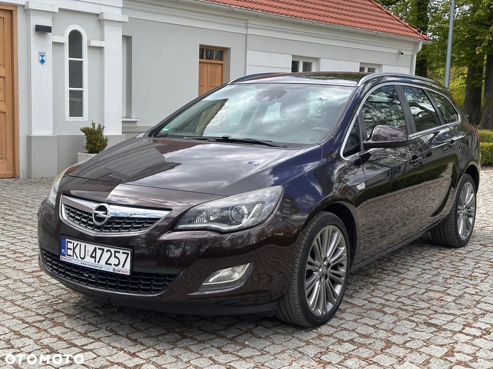 Opel Astra 2.0 CDTI Exklusiv - 3