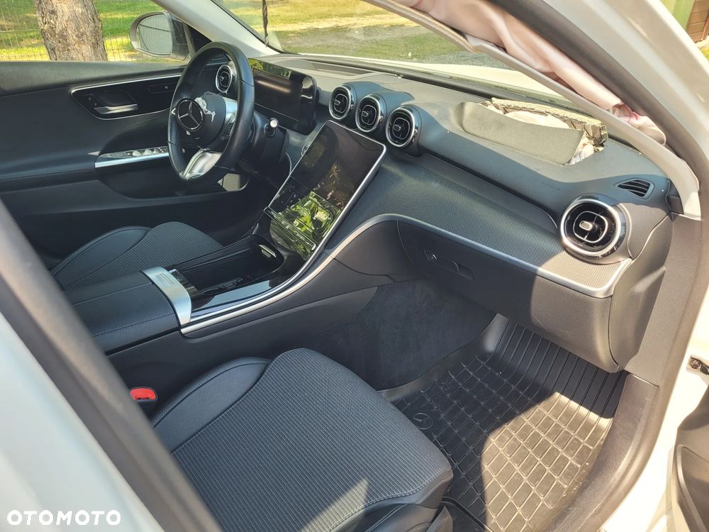 Mercedes-Benz Klasa C 200 d mHEV Avantgarde - 27