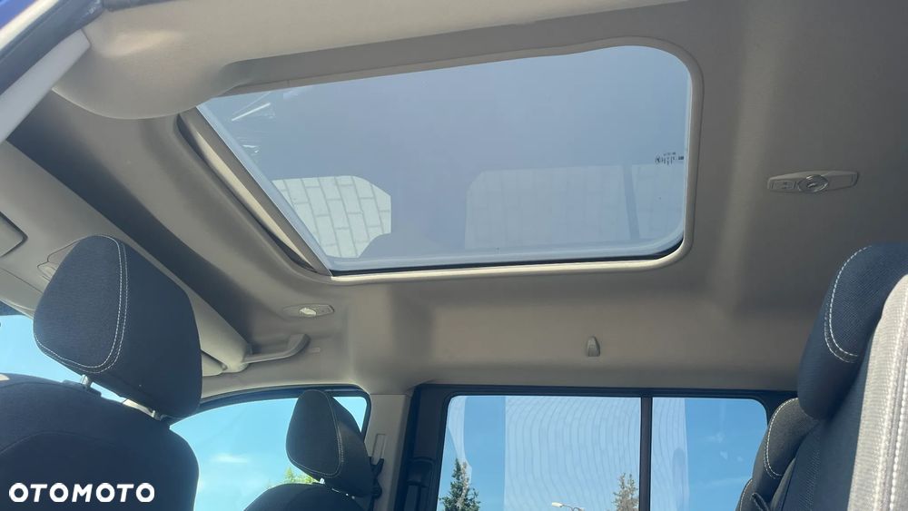 Ford Tourneo Connect 1.6 TDCi Titanium - 22