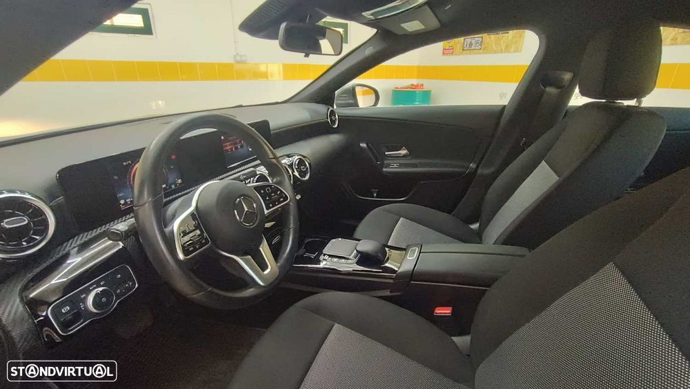 Mercedes-Benz CLA 200 - 5