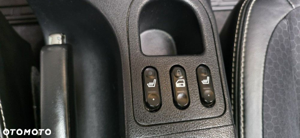 Nissan Qashqai+2 - 22