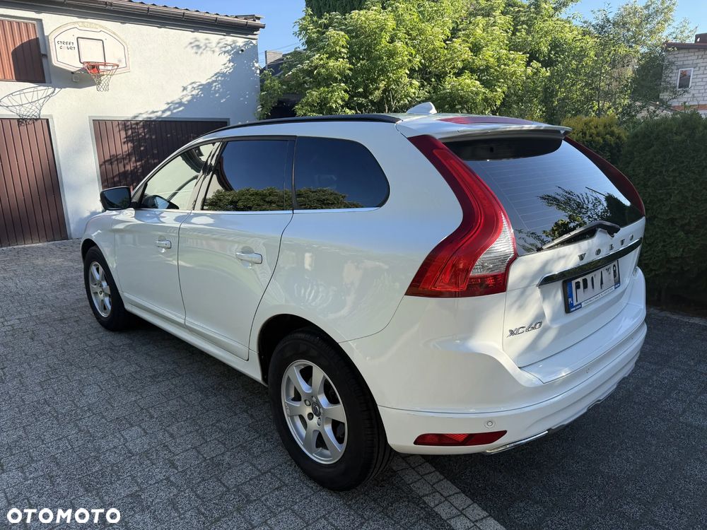Volvo XC 60 D4 Drive-E Momentum - 2