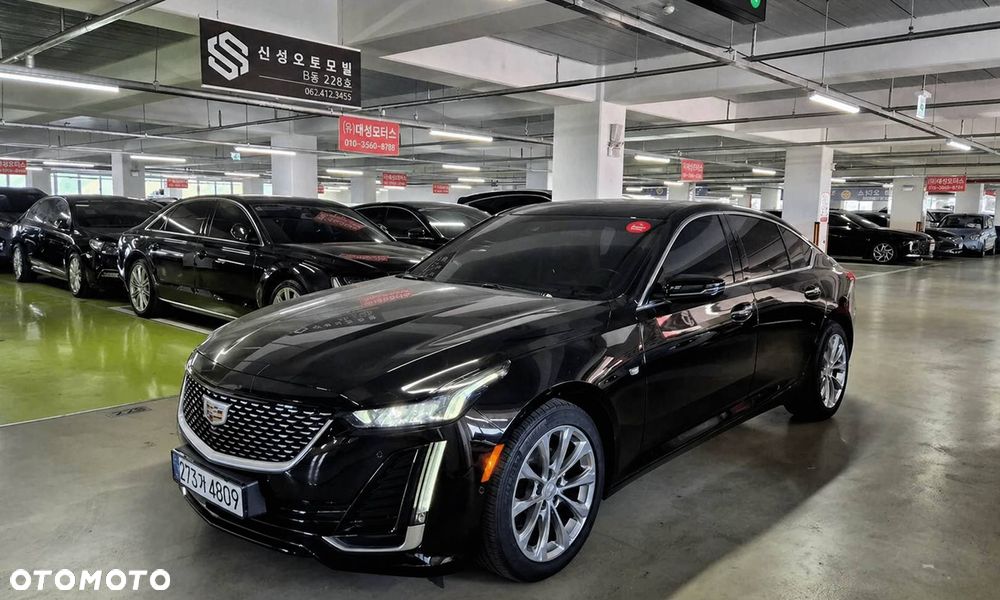 Cadillac CT5 - 1