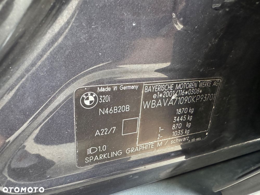 BMW Seria 3 - 25