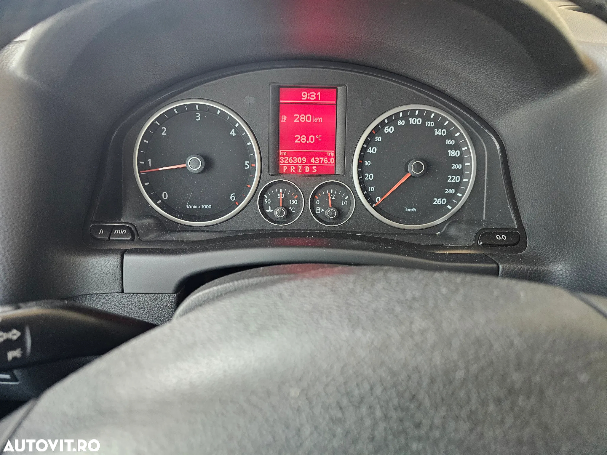 Volkswagen Tiguan 2.0 TDI 4Motion DSG Sport & Style - 2