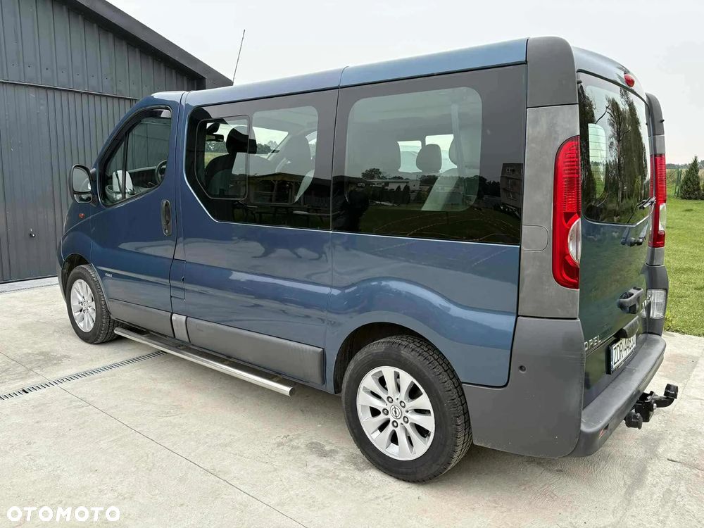 Opel Vivaro - 4