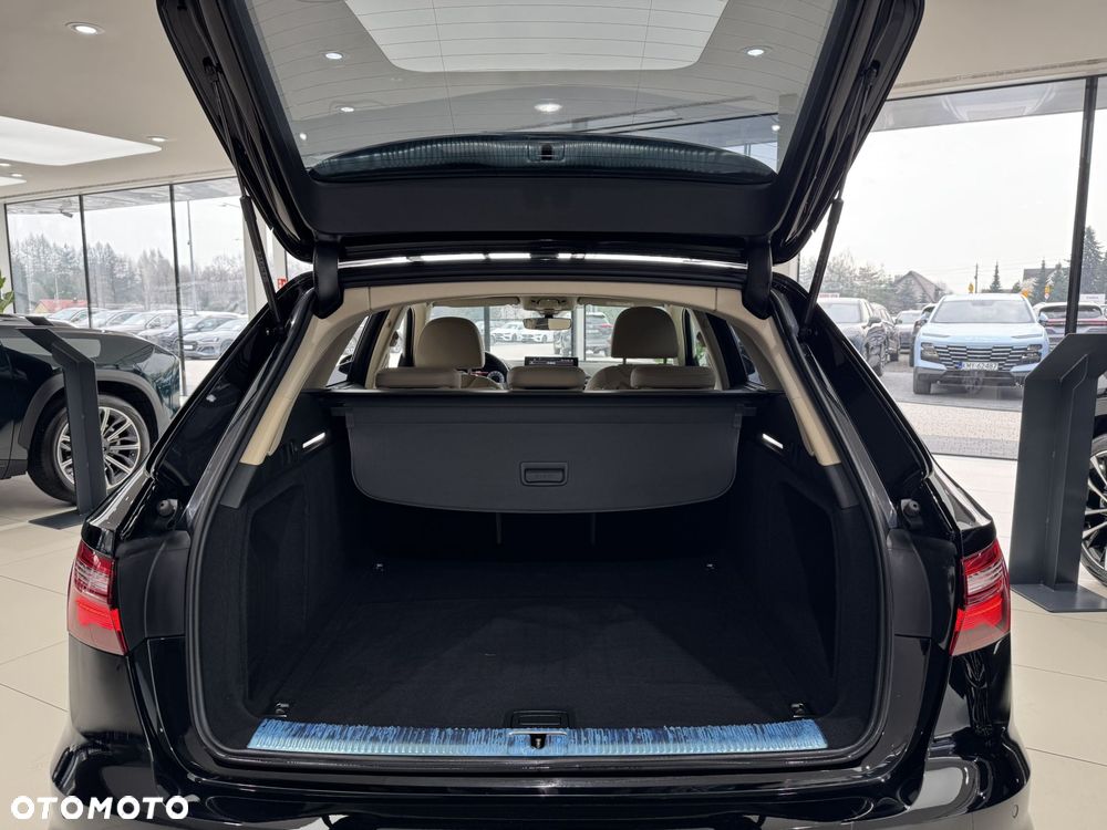 Audi A4 Avant - 19