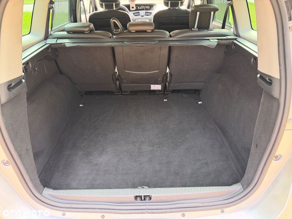 Renault Scenic ENERGY TCe 130 INTENS - 11
