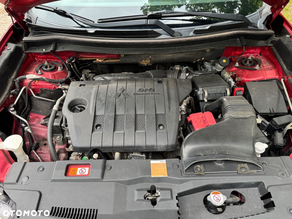 Mitsubishi Outlander - 27