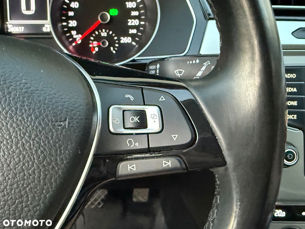 Volkswagen Passat 2.0 TDI BMT Highline DSG7 - 35