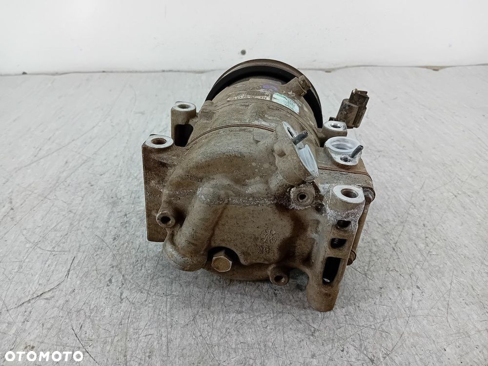 POMPA, SPRĘŻARKA KLIMATYZACJI HYUNDAI I30 I F500-AN8AA-03 1.4 CVVT - 4
