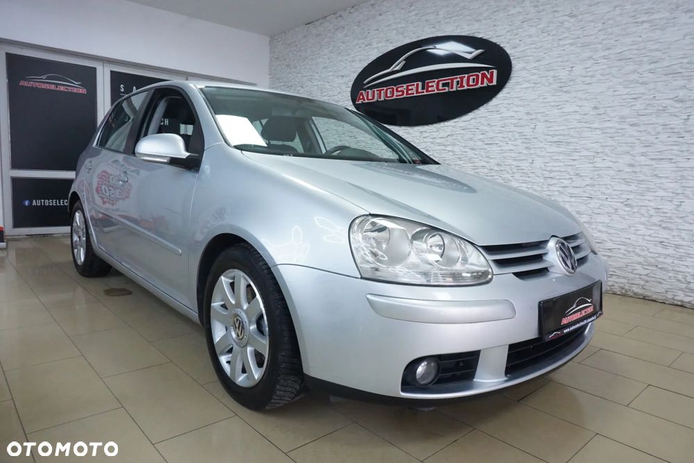 Volkswagen Golf 2.0 TDI DPF Sportline - 12