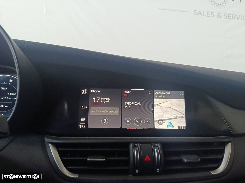 Alfa Romeo Giulia 2.0 T TI Q4 AT8 - 21