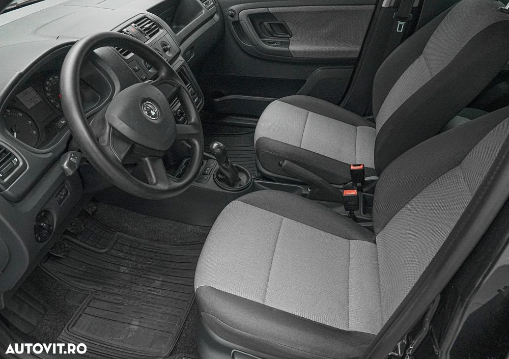 Skoda Fabia 1.2 HTP Family - 12