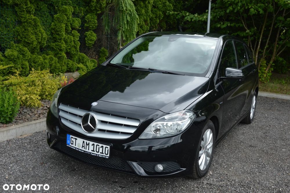 Mercedes-Benz Klasa B 180 CDI (BlueEFFICIENCY) - 1