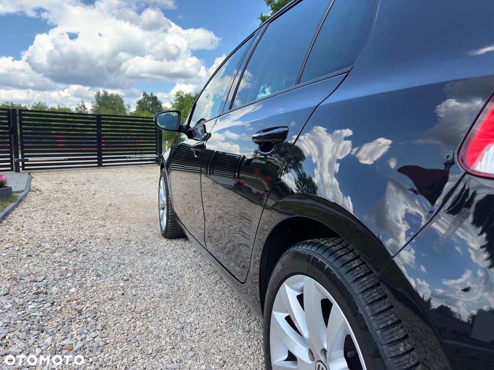 Volkswagen Golf - 10