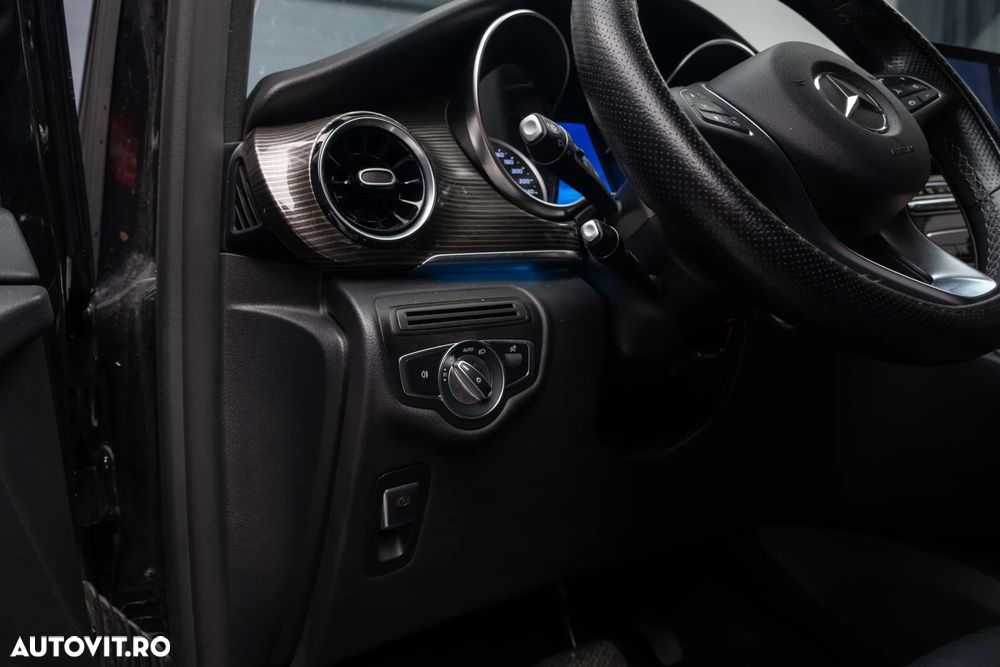 Mercedes-Benz V 300 d Extralang 9G-TRONIC Avantgarde - 35