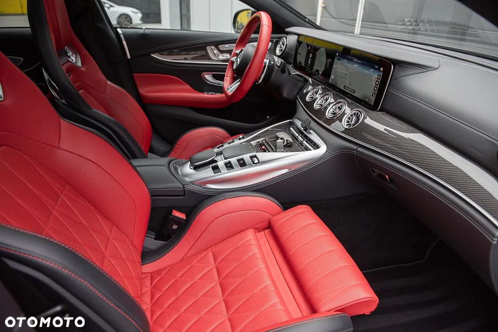 Mercedes-Benz AMG GT - 19