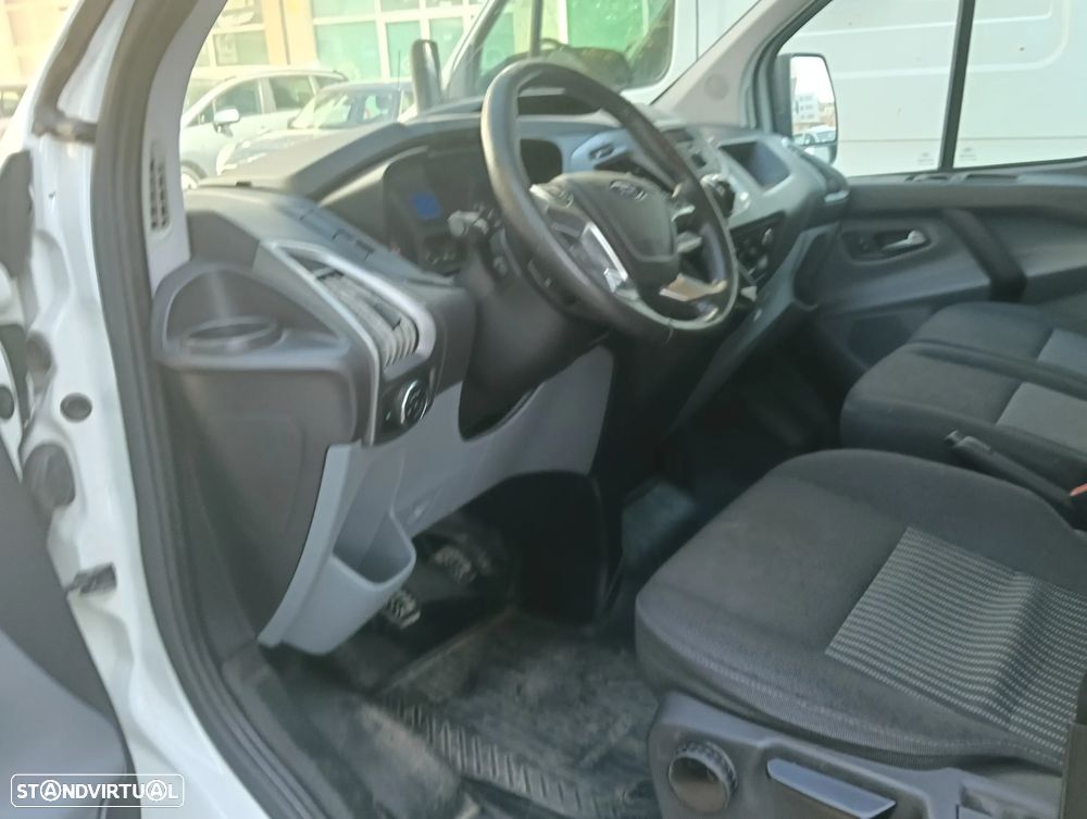 Ford Transit custom - 21