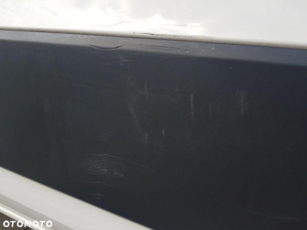 Volkswagen Crafter - 28