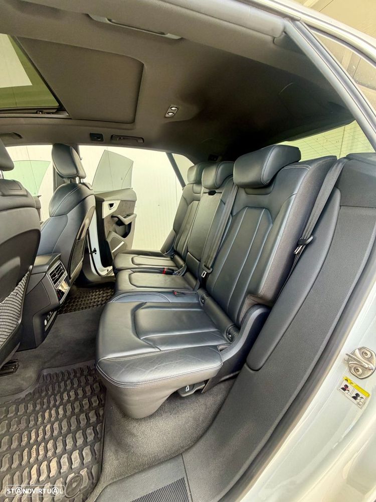 Audi Q8 50 TDI quattro Tiptronic - 36