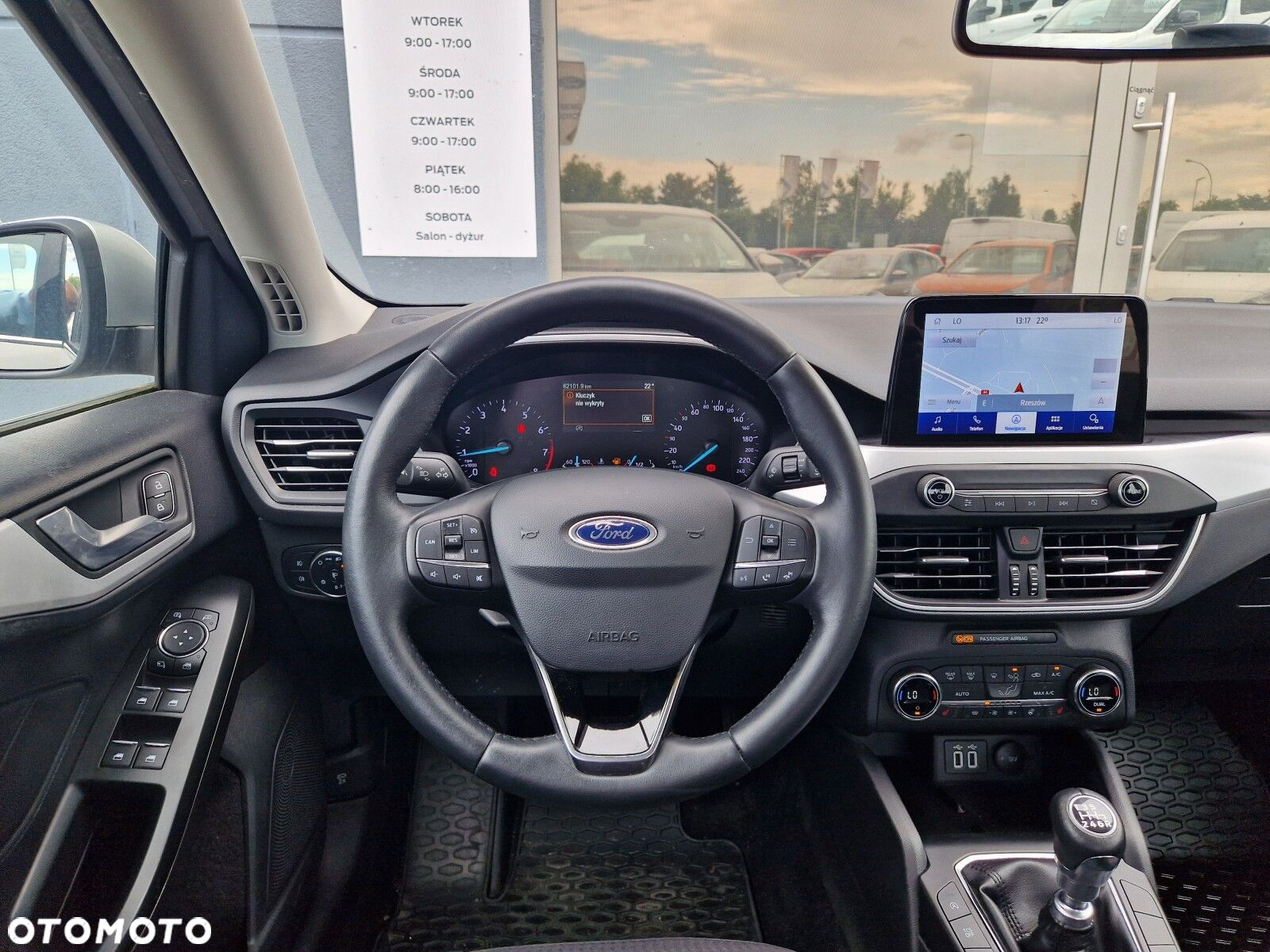Ford Focus 1.0 EcoBoost Titanium - 11