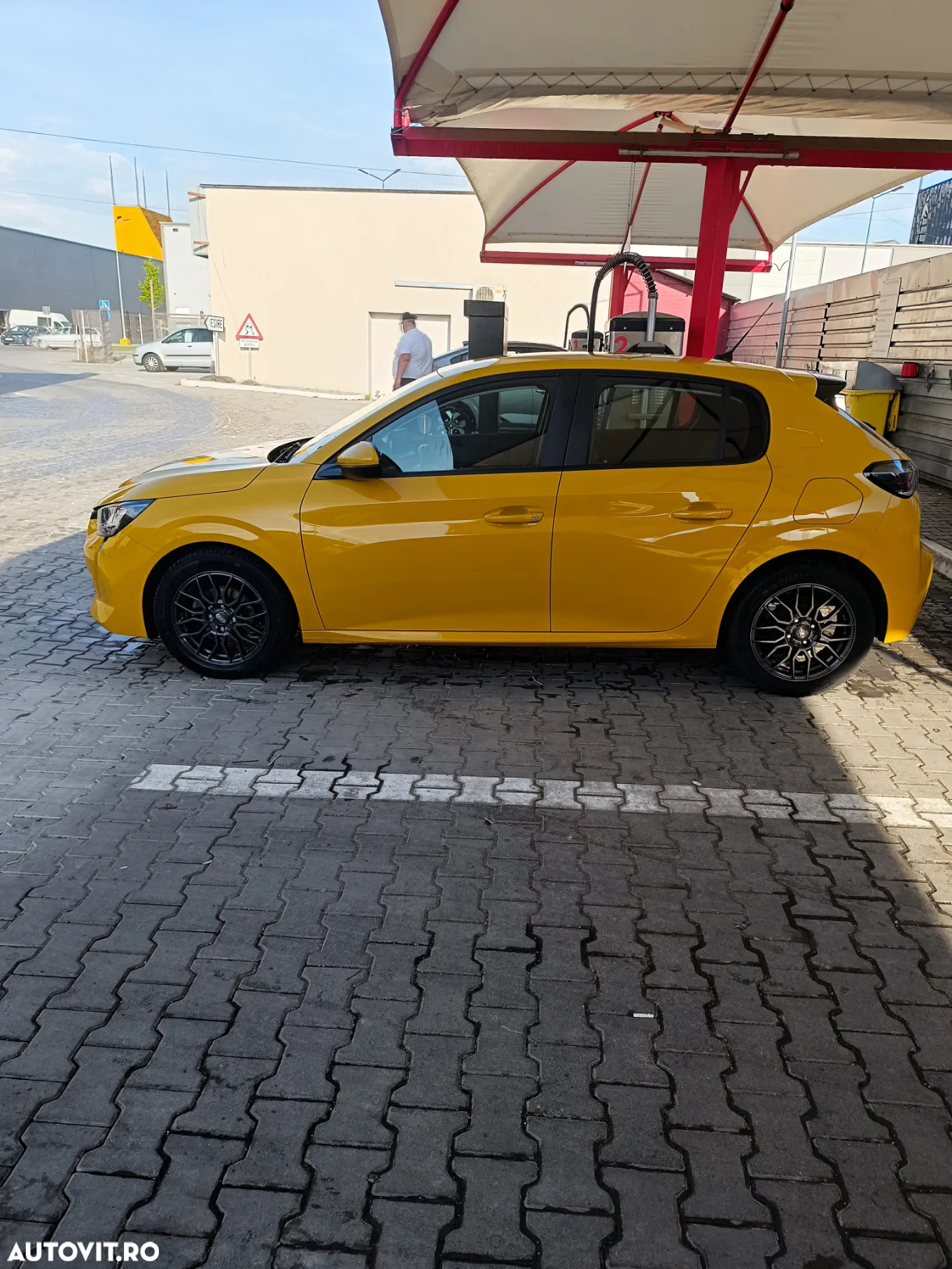 Peugeot 208 1.2 L PureTech STT Active Pack - 11