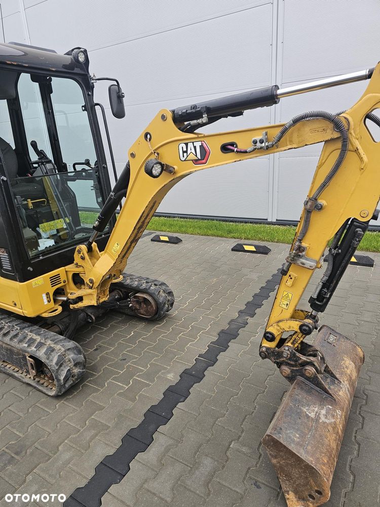 Caterpillar 301.8 - 4