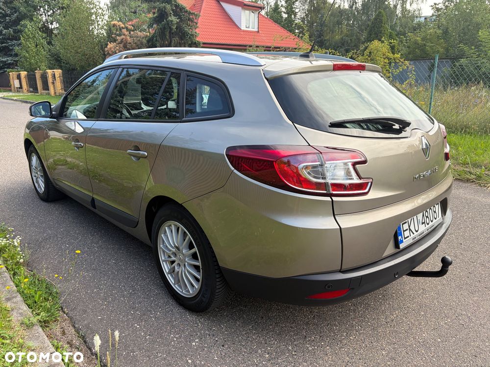 Renault Megane dCi 110 FAP Expression - 8
