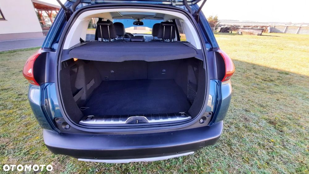 Peugeot 2008 1.6 BlueHDi Active S&S - 19