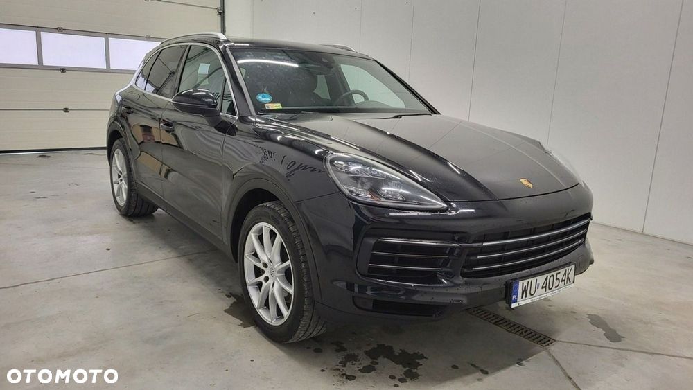 Porsche Cayenne - 3