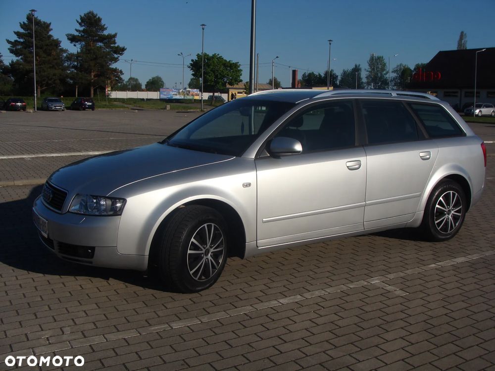 Audi A4 Avant - 2
