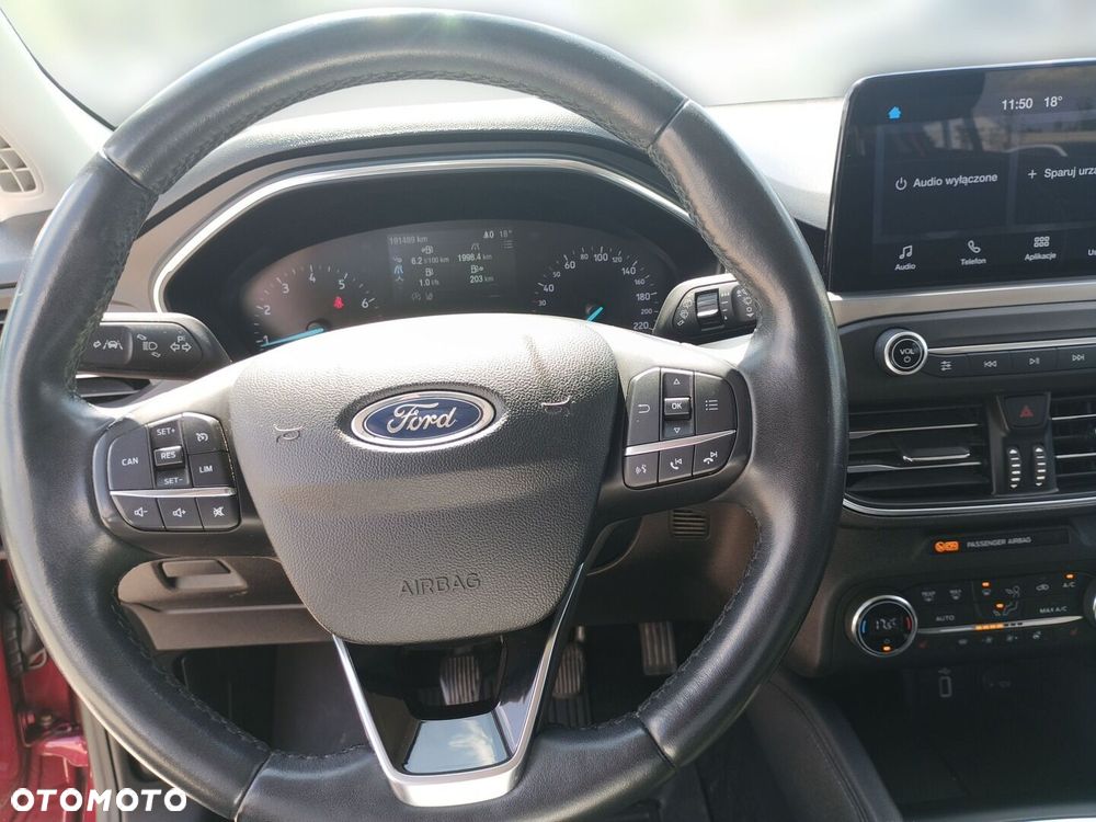 Ford Focus 1.5 EcoBoost Titanium - 17