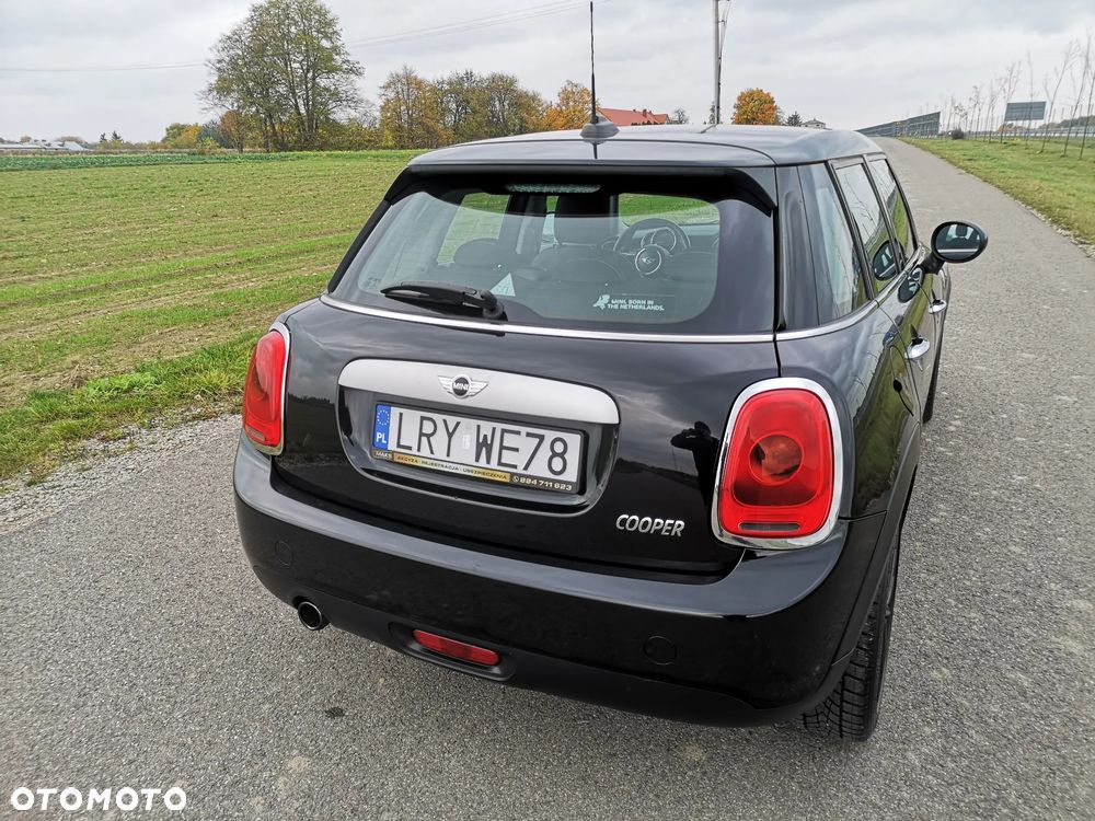 MINI Cooper Seven Chili - 29
