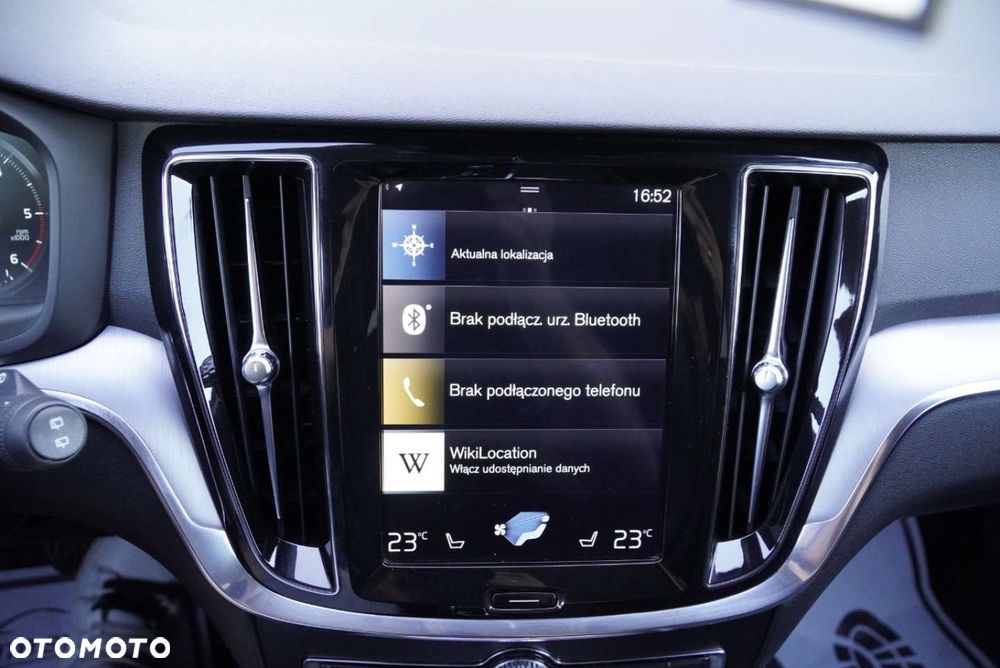 Volvo V60 D4 Geartronic Momentum Pro - 17