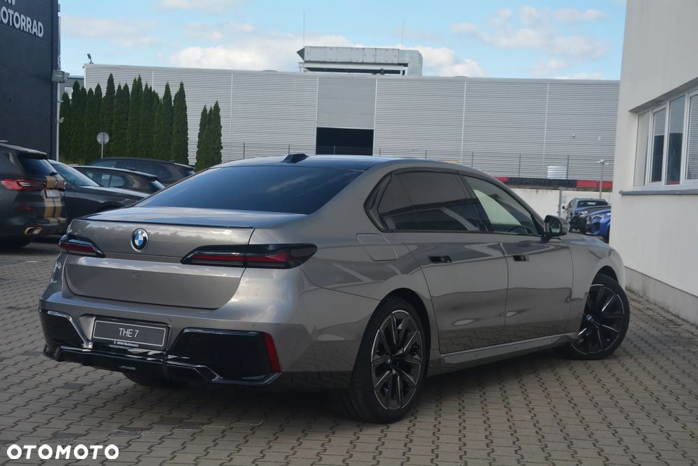 BMW Seria 7 740d xDrive mHEV M Sport sport - 6