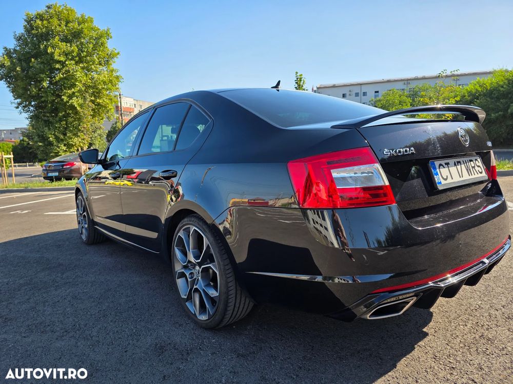 Skoda Octavia 2.0 TSI RS - 1