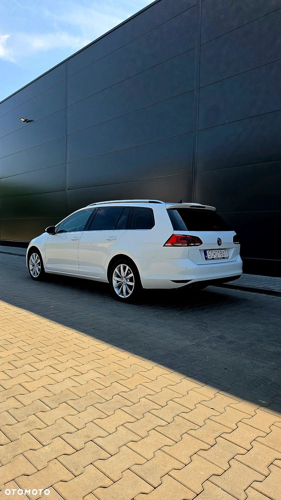 Volkswagen Golf 2.0 TDI (BlueMotion Technology) Highline - 3