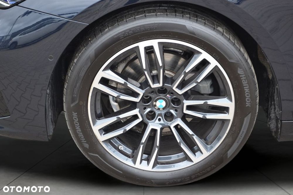 BMW Seria 5 520d xDrive mHEV M Sport - 5