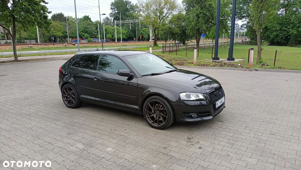 Audi A3 3-drzwiowe 2.0 TFSI quattro S tronic Ambiente - 8