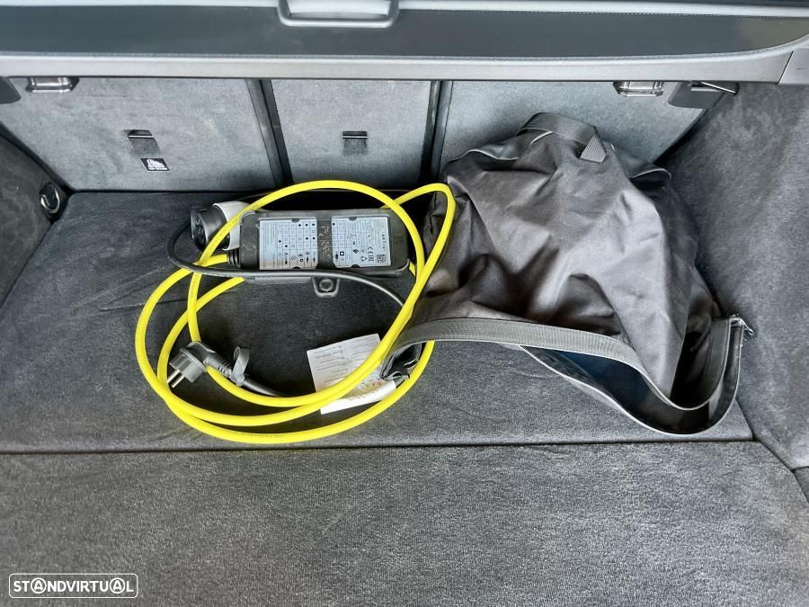 BMW 320 e Corporate Edition Auto - 27