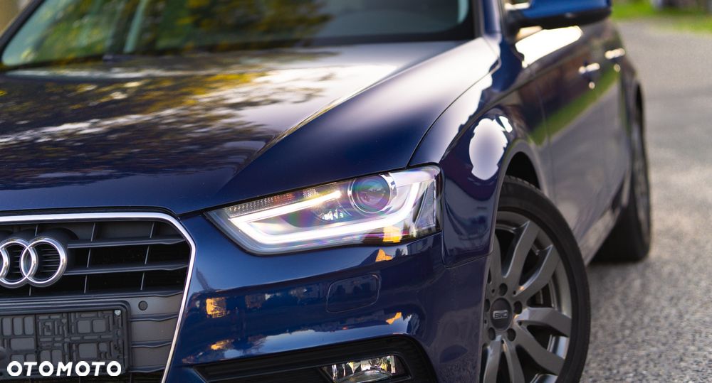 Audi A4 Avant - 10