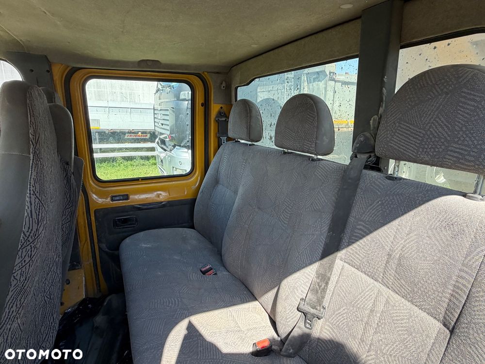 Ford Transit - 10